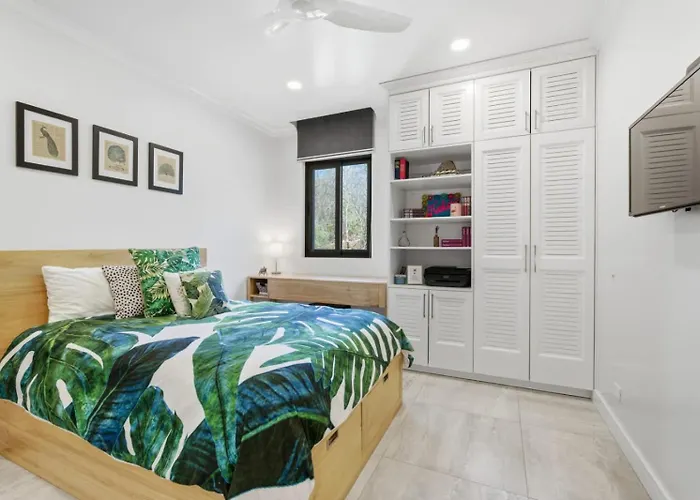 Penthouse, Private Patio, Bbq Grill & Club Apartment